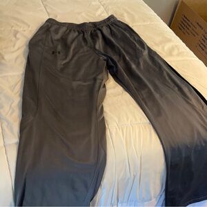 Under Armour Gray Sweatpants for Ultimate Comfort